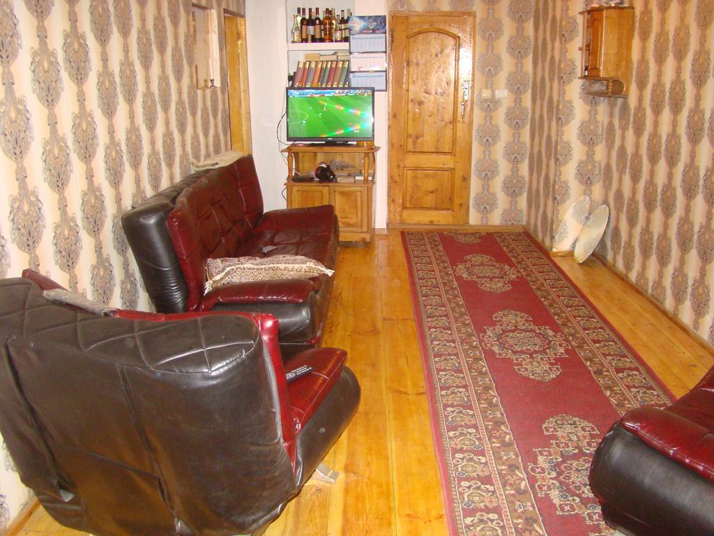 Guest House Tavaduri Mestia Eksteriør bilde